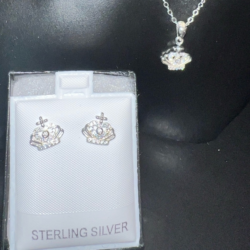 Sterling Sliver Earrings Jewelry Post stamped 925 w/ rhinestone - Picture 6 of 7
